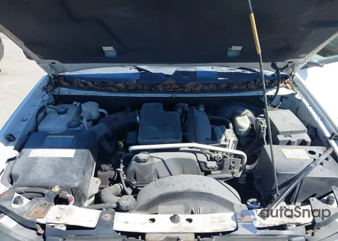 2004 Chevrolet Trailblazer Ls from USA, damaged, VIN 1GNDS13S242418009